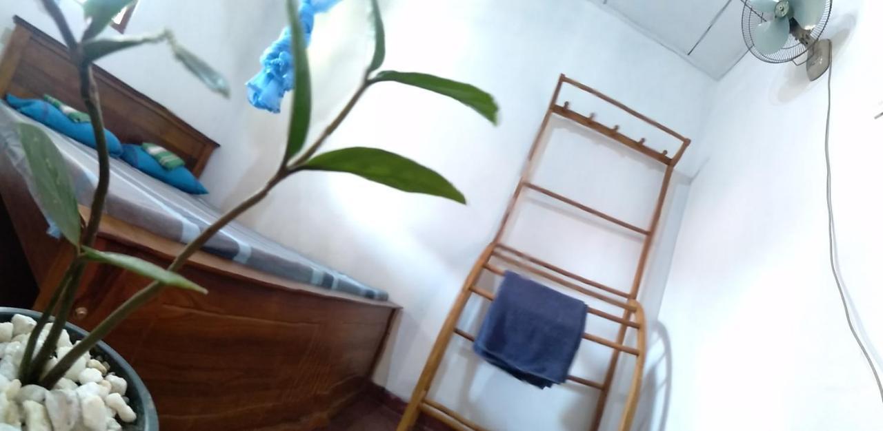 Sanithu Homestay And Villa Galle Bagian luar foto