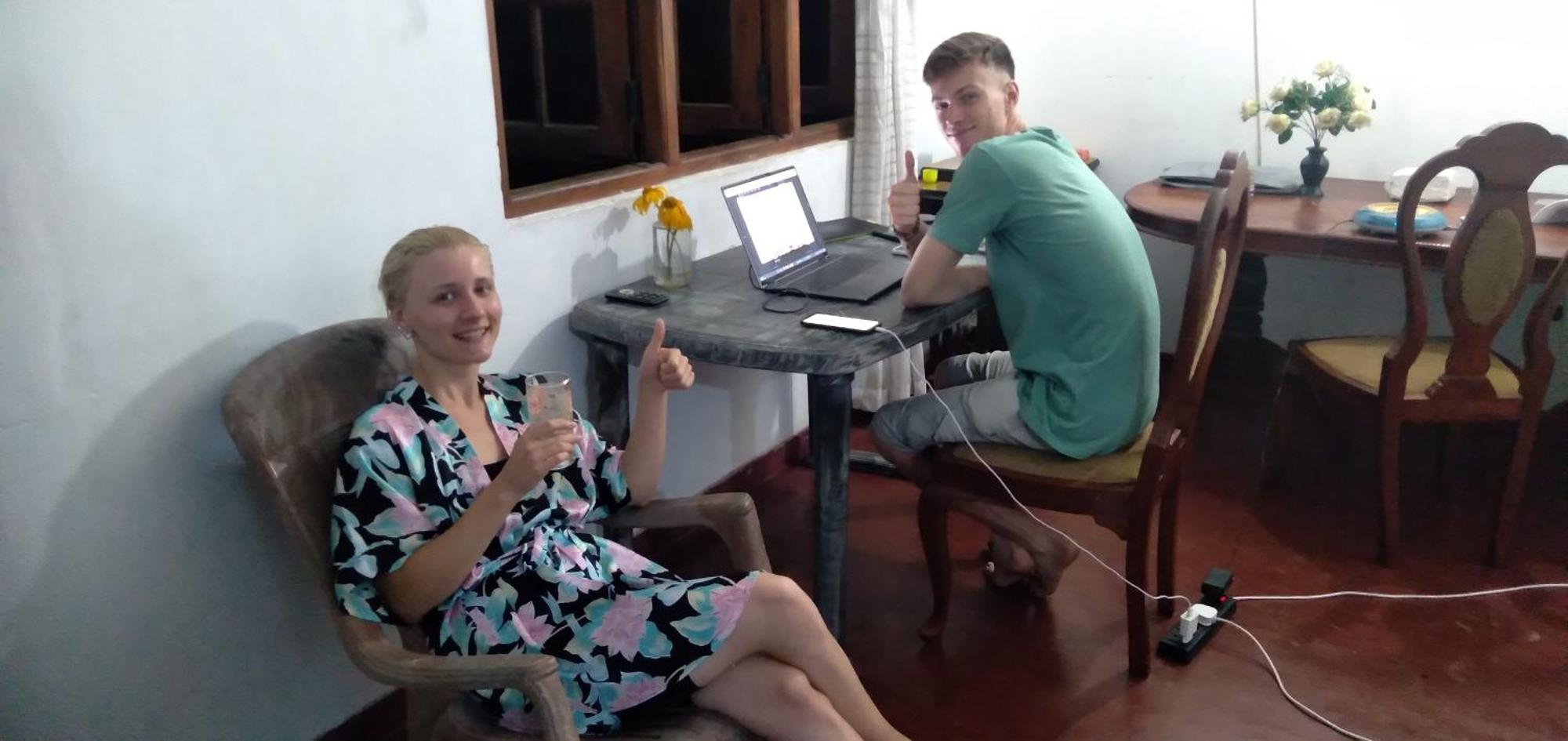 Sanithu Homestay And Villa Galle Bagian luar foto